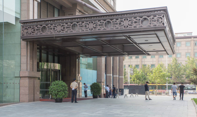 荷华明城大厦正门图